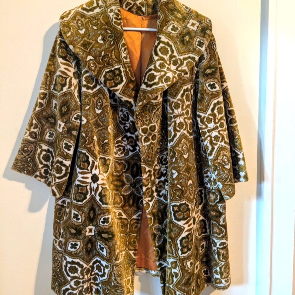 Vintage 60s tapestry swing coat